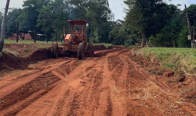 Continúa la reparación de caminos en varios puntos de Carayaó - Noticiero Paraguay