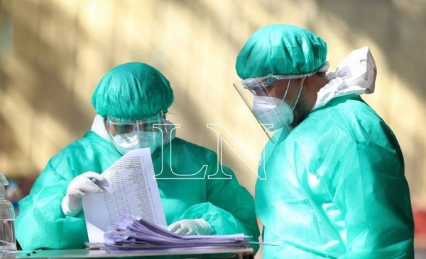 Diario HOY | Salud autoriza vacunación contra el COVID-19 a médicos internos