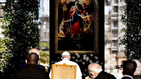 El papa pide a la Virgen el fin de la pandemia y que desate sus "nudos" – Prensa 5