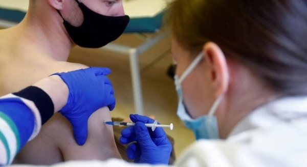 Chile aprueba la vacuna anticovid Pfizer en menores entre 12 y 16 años - Noticiero Paraguay