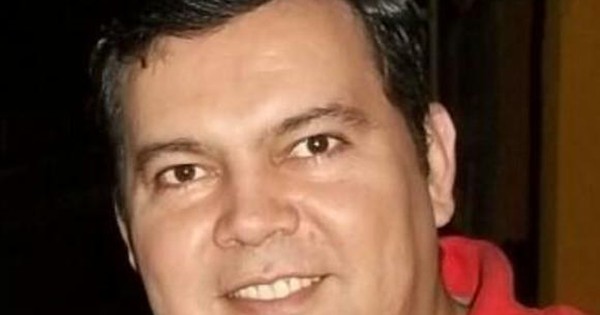 La Nación / Aspirante a concejal: “Tenemos que entrar a la política, al diamante no se le pega la mugre”