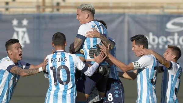 Racing eliminó a Boca por penales y jugará la final de la Copa de la Liga