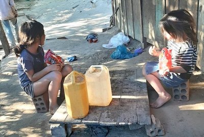 Crónica / Una madre con sus tres niñas necesita de todos