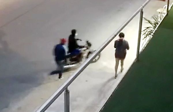 En heroico impulso, joven enfrenta a dos motochorros y frustra un asalto - Nacionales - ABC Color