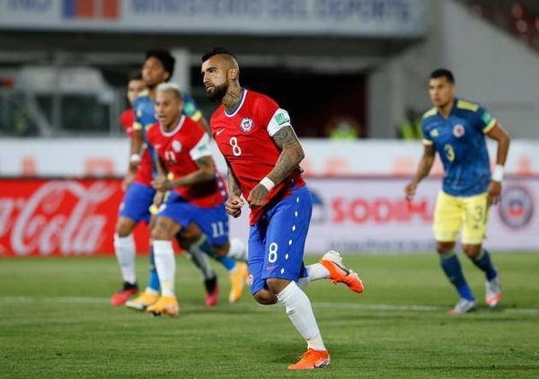 Diario HOY | Arturo Vidal da positivo y no estará ante Argentina ni Bolivia