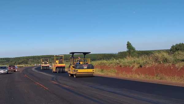 Obras en el tramo San Juan Nepomuceno - empalme RutaPY06 registran 90% de avance | .::Agencia IP::.