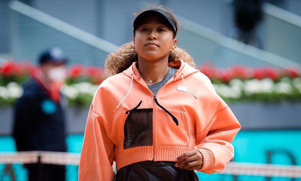 Osaka abandona el Roland Garros por negarse a hablar con la prensa