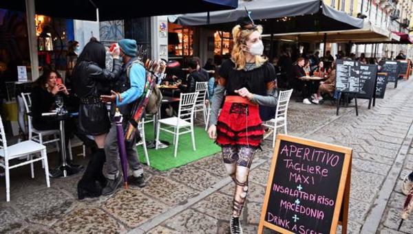 Italia reabre estadios, bares y restaurantes en todo el país | .::Agencia IP::.