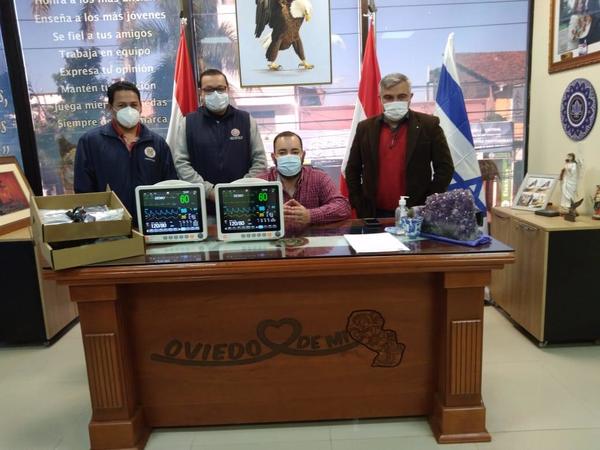 Intendente de Coronel Oviedo entrega Monitores Multiparamétricos al Consejo de Salud – Prensa 5