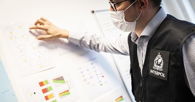 La Nación / Interpol lanza una base de datos para identificar a desaparecidos por ADN