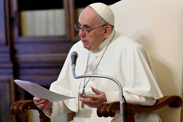 Crónica / Vaticano por fin endurece sus leyes contra la pedofilia