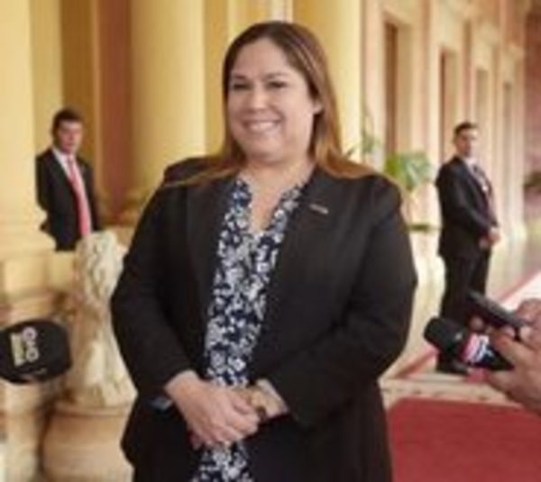 Fiscales acusan a Patricia Samudio y solicitan juicio oral - Paraguay.com