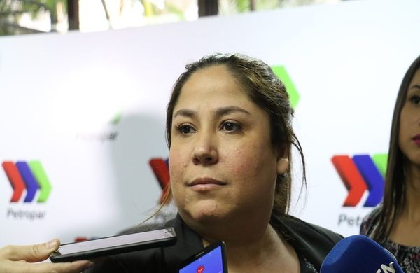 Patricia Samudio pagó deudas personales de su esposo con fondos de Petropar | El Independiente