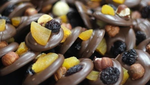 Hecho en Py: Eleos es una fábrica nacional de chocolates cuya producción asciende a 1.000 bombones/hora (en época de alta demanda)