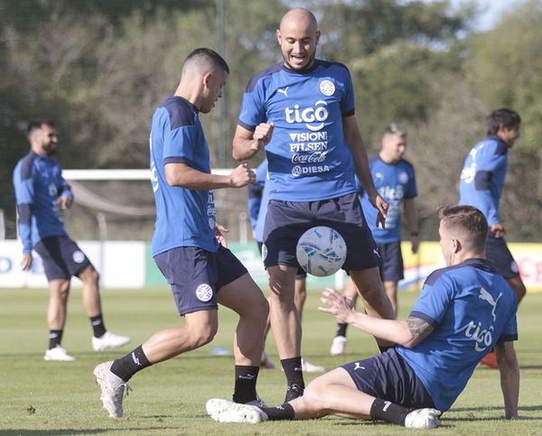 Asumir el control de la pelota - Fútbol - ABC Color