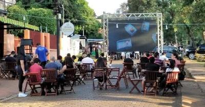 Municipalidad de CDE desistió del plan de avenida gastronómica, luego del descontrol - La Clave