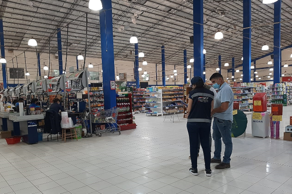 Tributación realizó controles a comercios de cuatro ciudades en el Chaco | .::Agencia IP::.