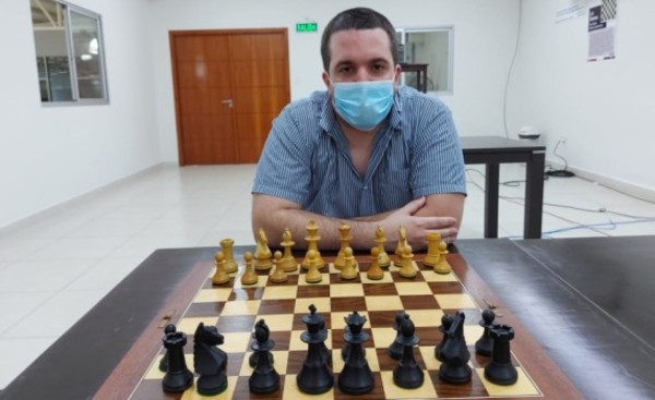 Axel Bachmann es campeón americano de ajedrez y va al Mundial