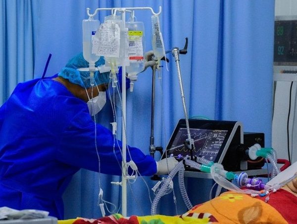 Covid: 207 pacientes esperan ingresar a terapia intensiva · Radio Monumental 1080 AM