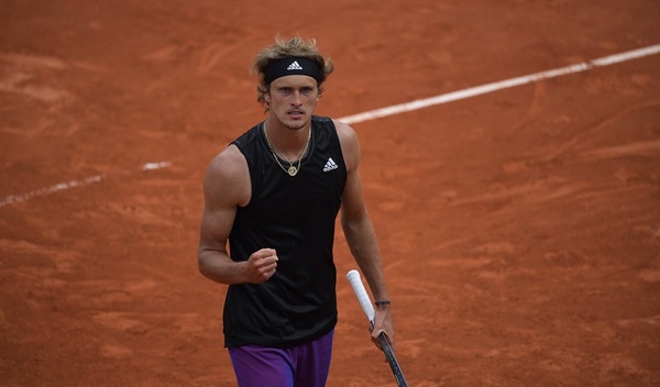 Roland Garros: Zverev se mete en tercera ronda tras vencer a Safiulin