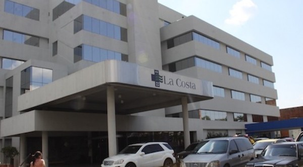 Sanatario La Costa ya vacunó a 10 mil personas contra el Covid | Ñanduti