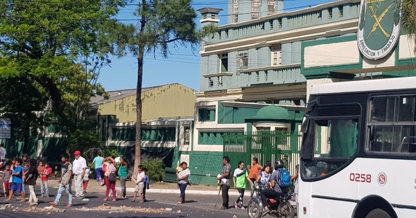 La Nación / Indígenas de Caaguazú exigen salida de funcionario del Indi