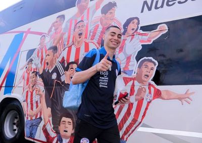 Movilización en Ypané y viaje a Uruguay - Fútbol - ABC Color