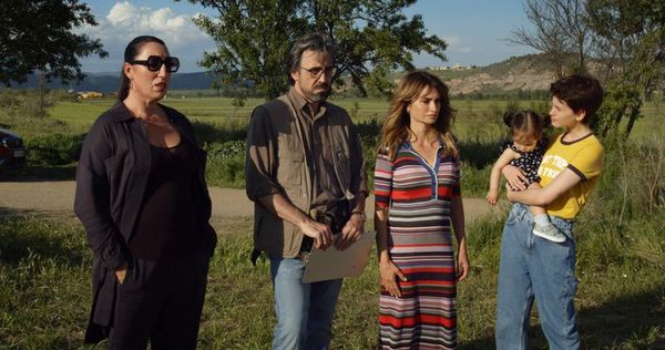 Almodóvar termina el rodaje de “Madres paralelas” y difunde primeras imágenes - Cine y TV - ABC Color