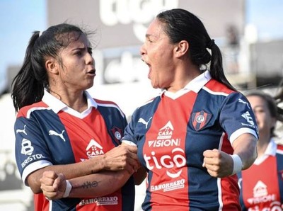 El clásico se tiñó de azulgrana - APF