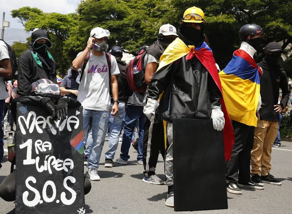 El desgaste marca una nueva jornada de Paro Nacional en Colombia - MarketData