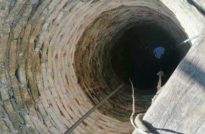 Crónica / ABUELITA DE HIERRO. Cayó a pozo de 13 metros y salió sanita