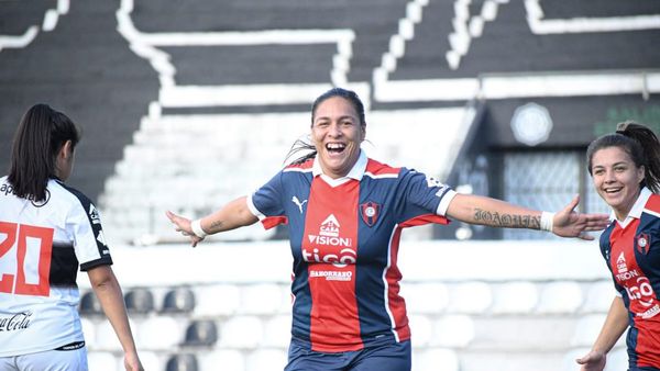 Femenino: Las ciclónicas se pasearon por el Bosque