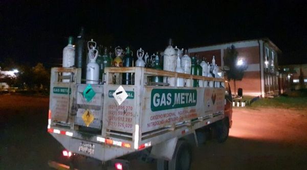 Concepción en apuros por oxígeno: balones llegaron cerca de la medianoche