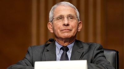 Dr. Fauci: «los barbijos realmente no sirven para nada»