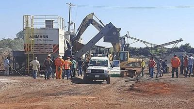Accidente laboral: cayó dentro de una máquina trituradora y murió
