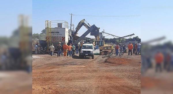 ACCIDENTE LABORAL: CAYÓ DENTRO DE UNA MÁQUINA TRITURADORA Y MURIÓ