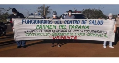 'Brazos caídos' de casi 20 trabajadores de centro de salud en Carmen del Paraná