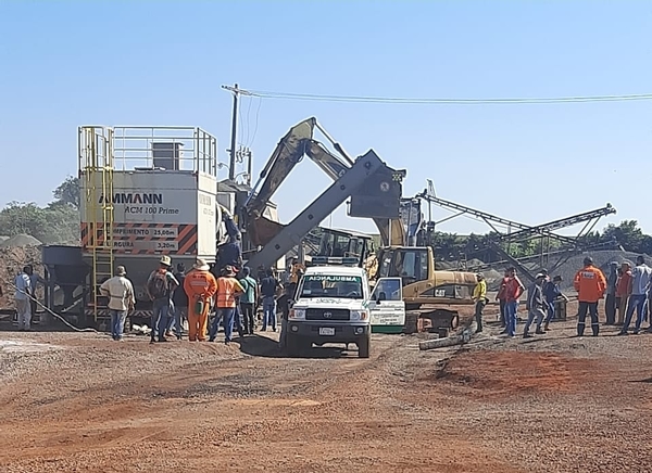 Adolescente muere tras caer en triturador de piedras en Puerto Irala