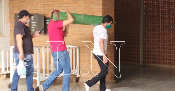 La Nación / Joven compra oxígeno en Brasil para su madre internada en Concepción