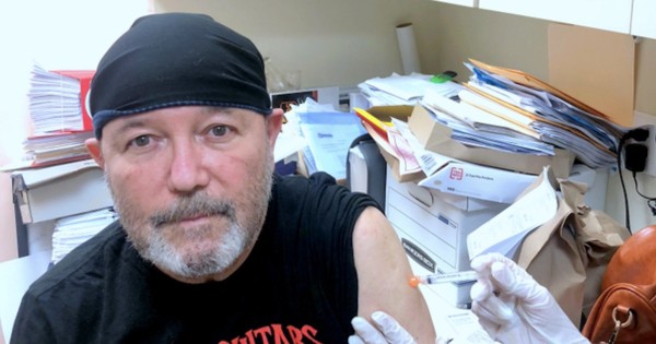 La Nación / Rubén Blades será la Persona del Año del Grammy Latino 2021