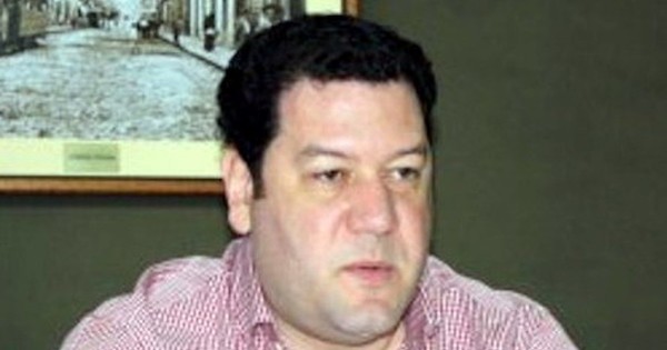 La Nación / Capello apuesta por la renovación en las internas coloradas