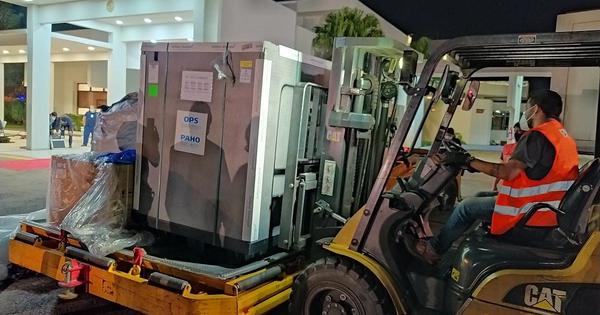 Arribó el tercer lote de Covax con 134.400 dosis de AstraZeneca