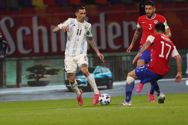 Empate entre Argentina y Chile que beneficia a Paraguay