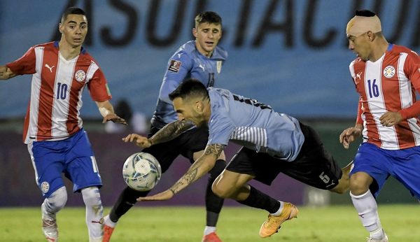 Almirón: “Estamos haciendo un gran trabajo, es cuestión de paciencia”