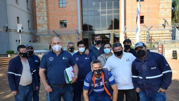 Funcionarios de Petropar imputados por mortandad de peces fueron sobreseídos