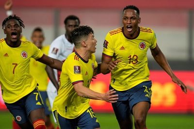 Colombia se aprovecha de una frágil Perú | OnLivePy