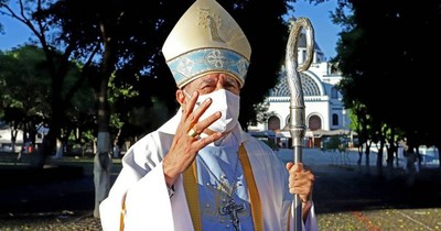 La Nación / Obispo de Caacupé instó a vacunarse contra covid