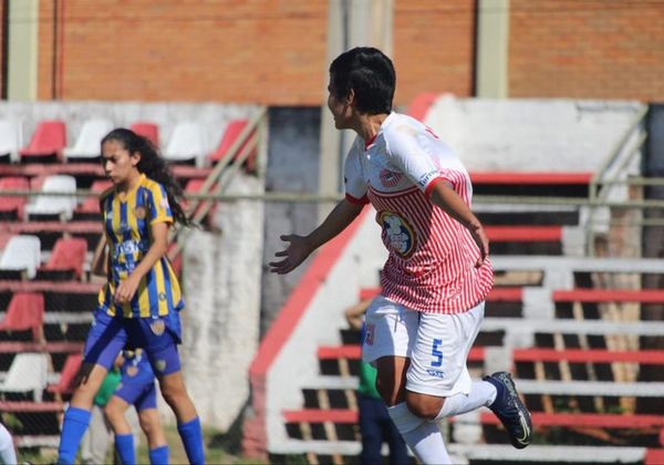 Primer triunfo sanlorenzano en el femenino - Fútbol - ABC Color