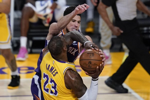 Lakers y LeBron se despiden en la primera ronda de playoffs de la NBA