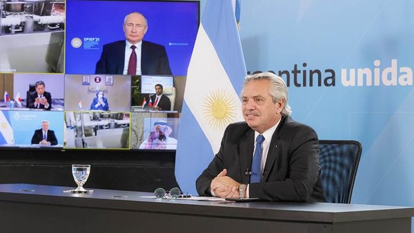 En reunión con Putin, Aníbal Fernández anunció vacunas para Paraguay